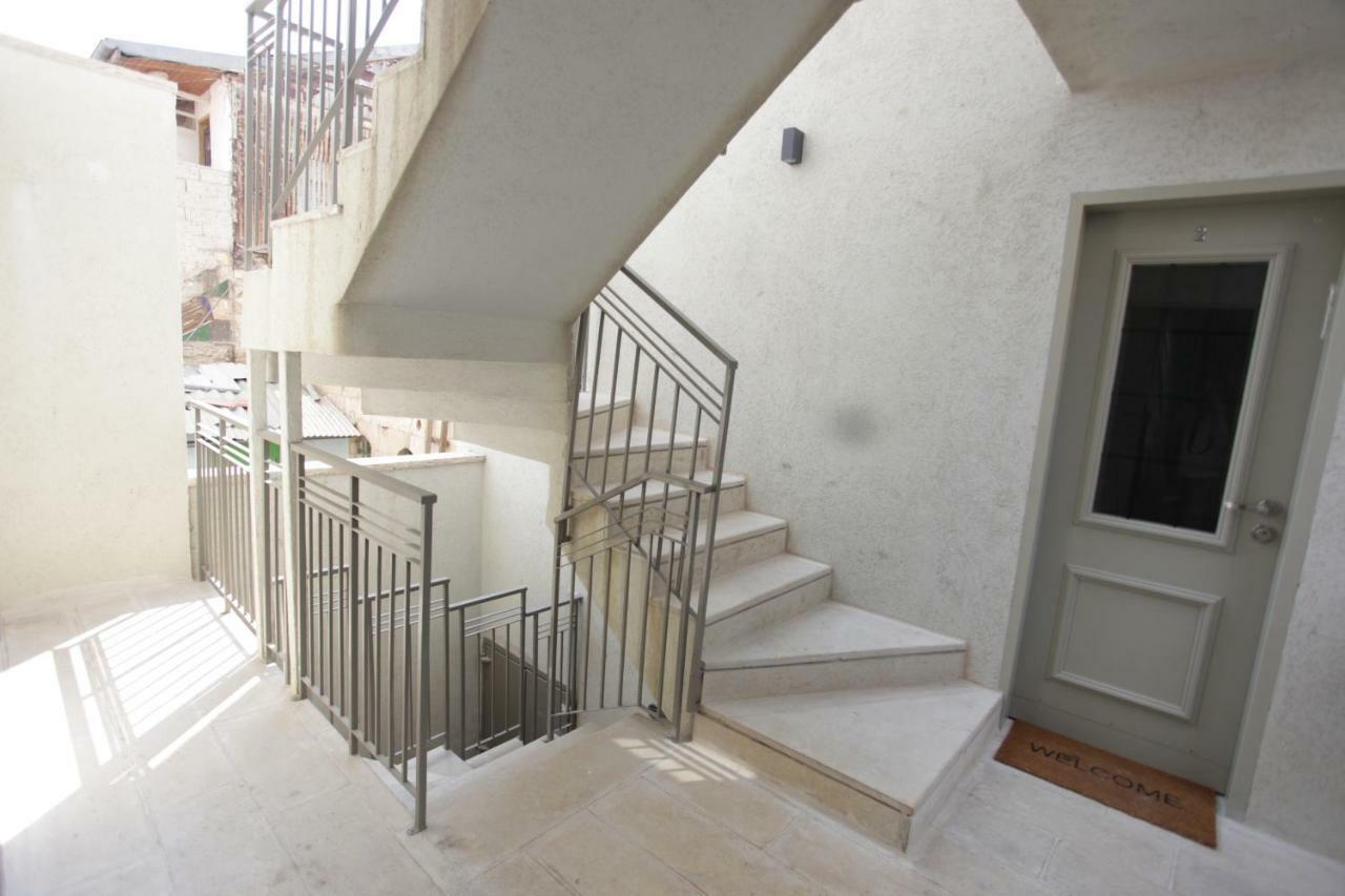 Modern Home In The Heart Of Nachlaot القدس المظهر الخارجي الصورة